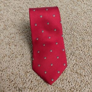 Christian Dior Necktie Mens 54in‎ Red Green Gold Vintage Formal Silk Pattern